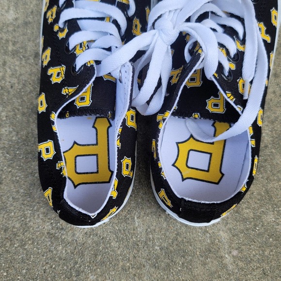 Row One Pittsburgh Pirates Shoes Sneakers - Picture 5 of 7